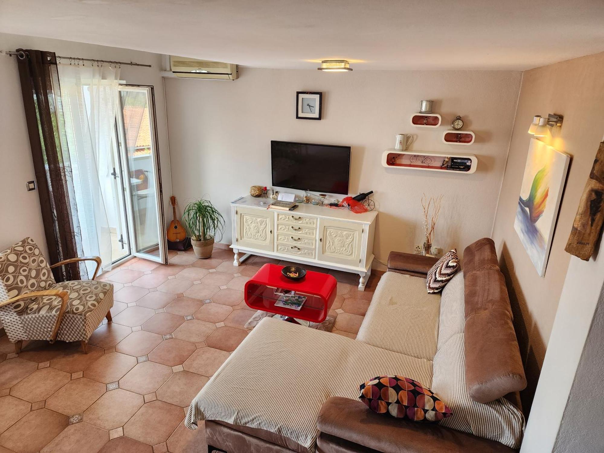 Lucija 2 Apartment *