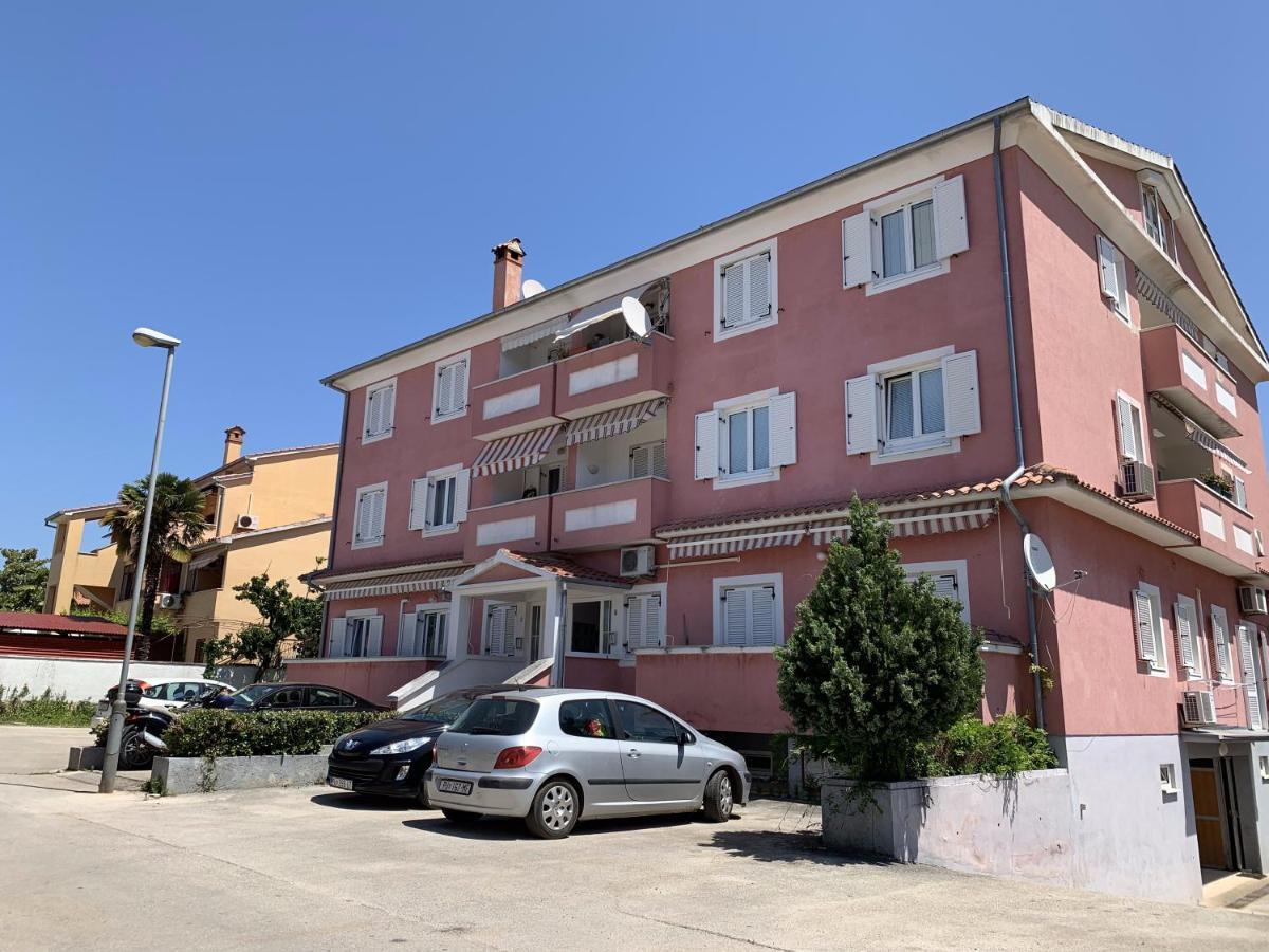 Lucija 2 Apartment *
